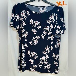Liz Claiborne Short Sleeve Tee in Classic White